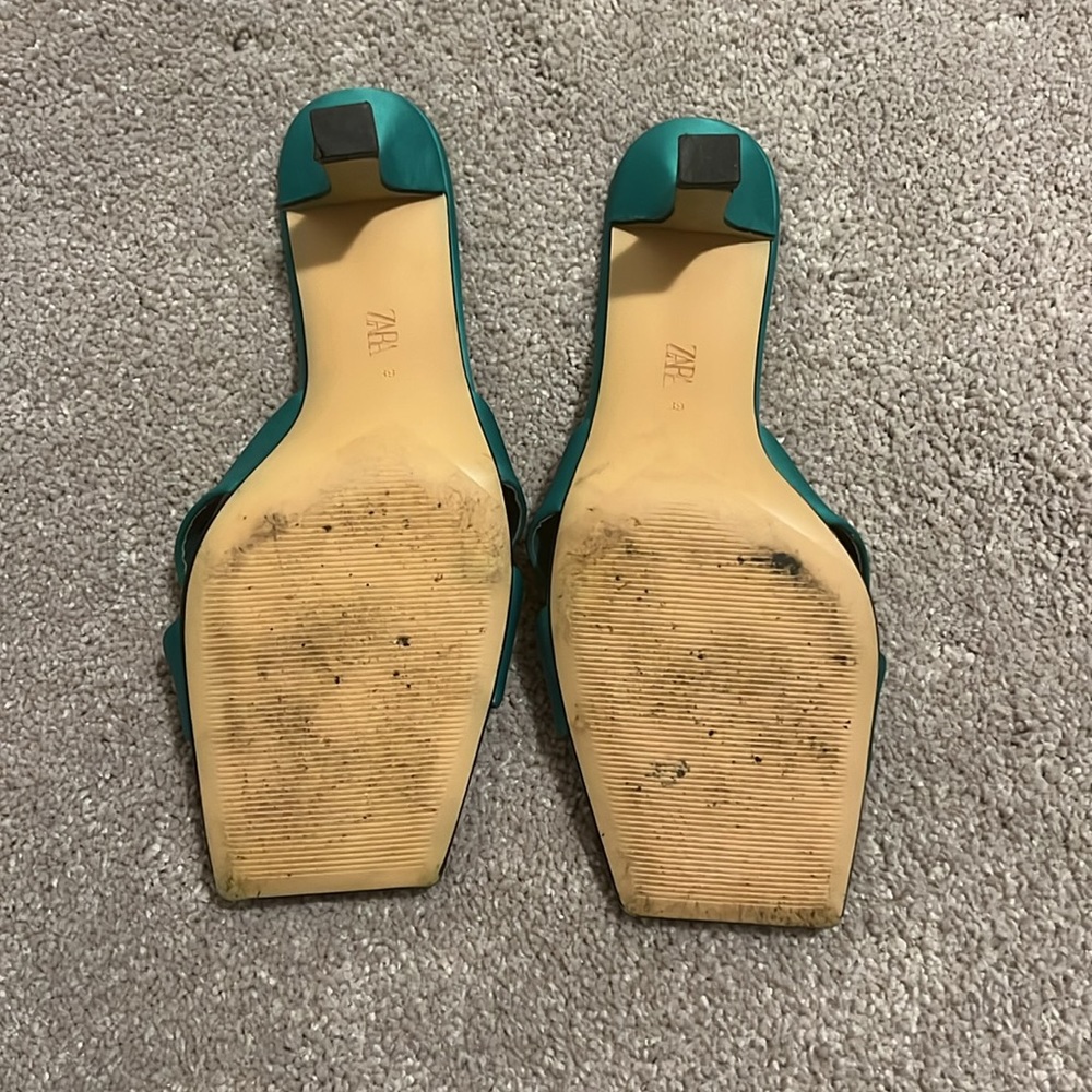 Zara green satin heels slides square toe EUC 39 - Picture 5 of 5